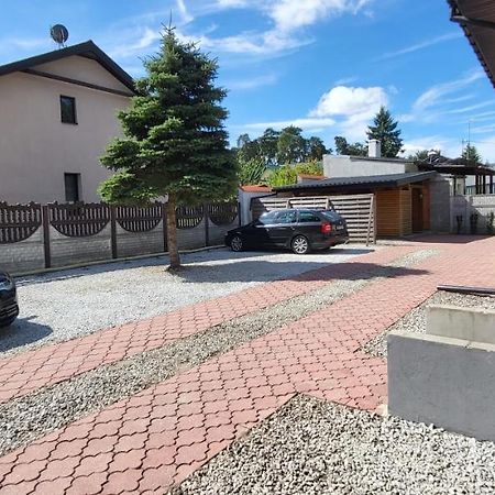 Noclegi Tuszyn M Esterno foto
