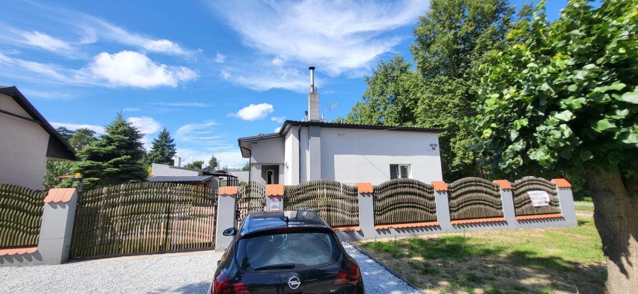 Noclegi Tuszyn M Esterno foto